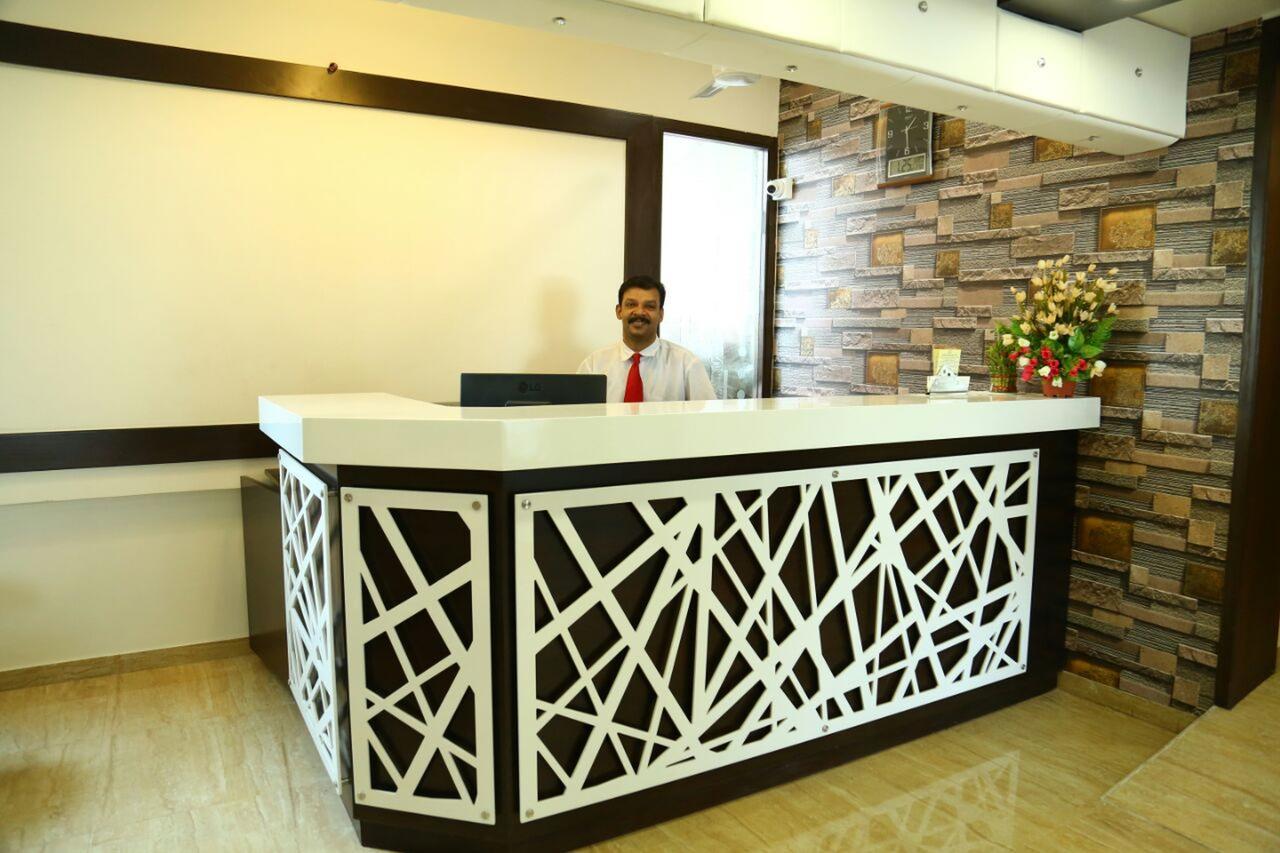 Hotel Gitanjali Inn By Bizzgrow Hotels Ahmedabad Exterior foto